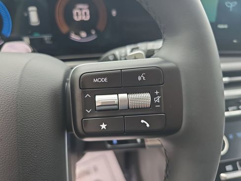 Certified 2026 Hyundai Santa Fe SEL image 19