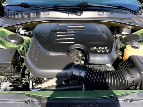 Used 2021 Dodge Charger SXT w/ Blacktop Package RWD image 30