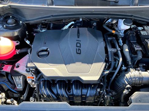 Used 2023 Kia Sportage EX image 31