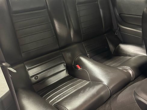 Used 2006 Ford Mustang GT image 17