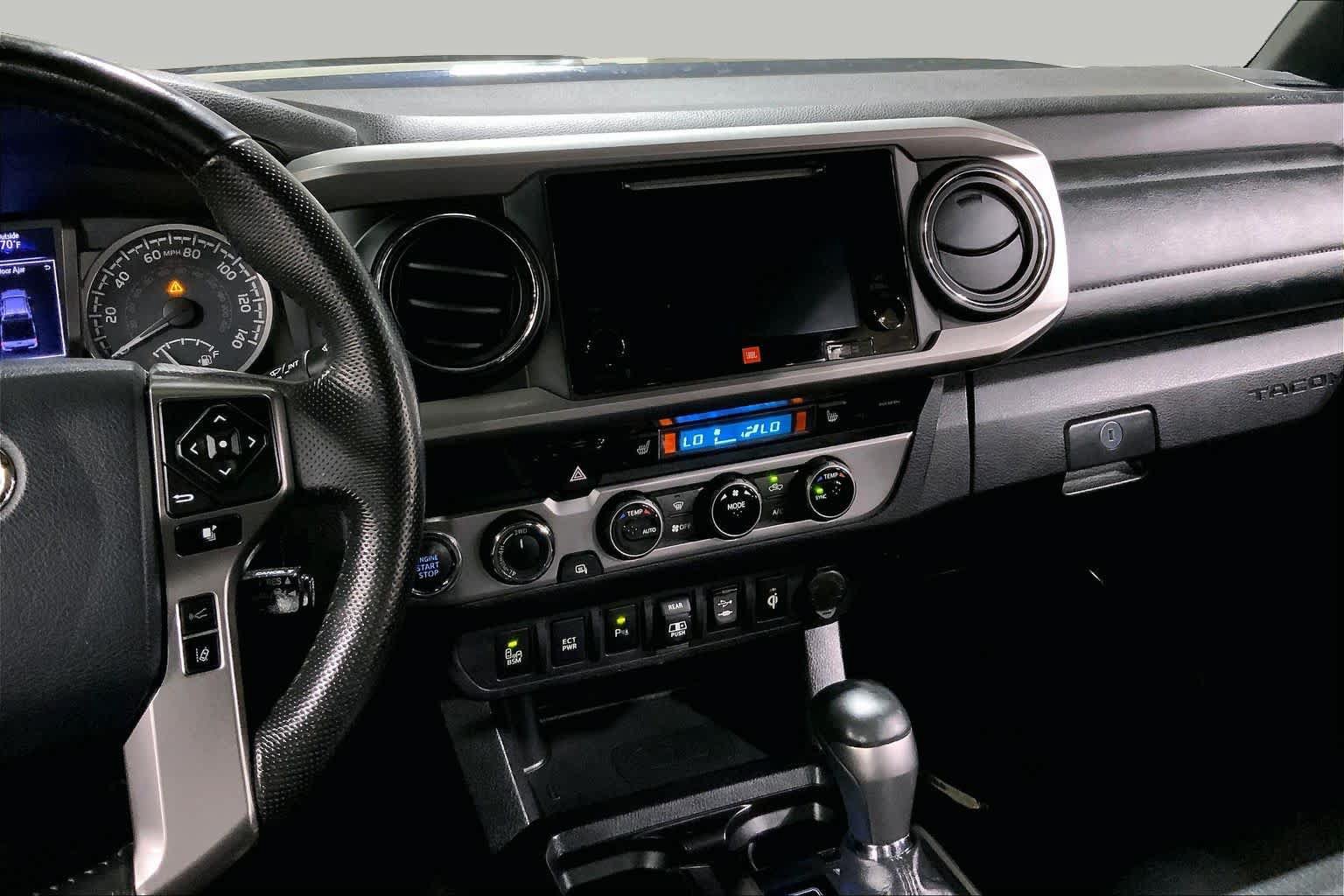 Used 2018 Toyota Tacoma Limited AWD/4WD image 7