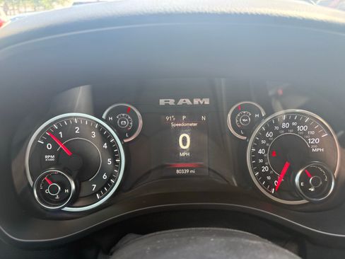 Used 2019 RAM 1500 Big Horn RWD image 11