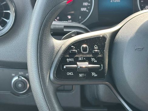 Used 2024 Mercedes-Benz Sprinter 2500 image 36