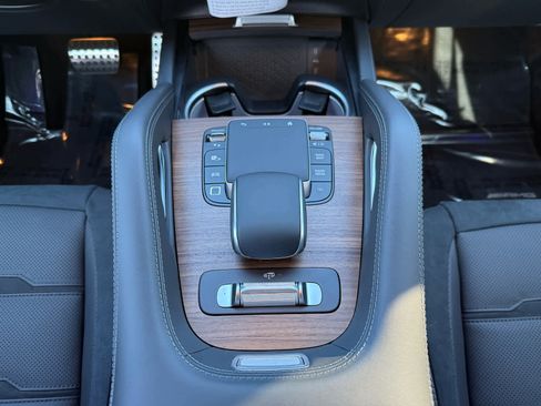 New 2026 Mercedes-Benz GLE 53 AMG 4MATIC image 15