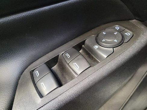 Used 2021 Chevrolet Equinox LT image 27