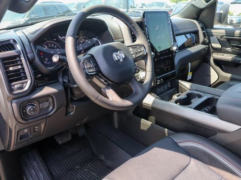 New 2026 RAM 1500 Laramie AWD/4WD image 4