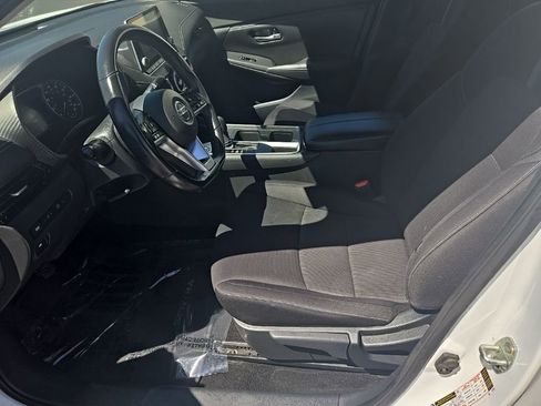 Used 2022 Nissan Sentra SV image 12