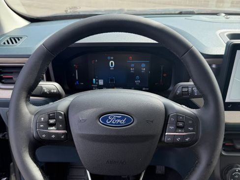 New 2026 Ford Maverick Lariat AWD/4WD image 18
