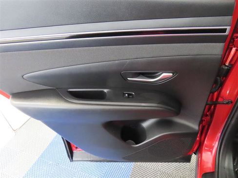 Used 2023 Hyundai Tucson SEL w/ Convenience Package AWD/4WD image 31