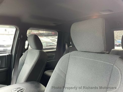 Used 2022 RAM 1500 Classic Warlock w/ Ceramic Grey Warlock Package AWD/4WD image 13