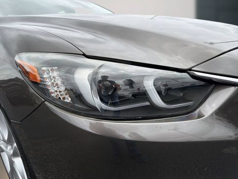 Used 2017 MAZDA MAZDA6 Touring FWD image 11