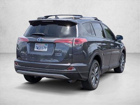 Used 2017 Toyota RAV4 Limited w/ Advanced Technology Package AWD/4WD image 5