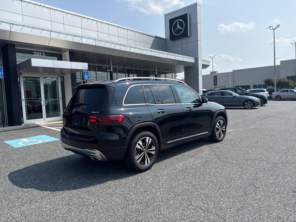 Certified 2025 Mercedes-Benz GLB 250 4MATIC image 4