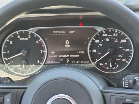 Used 2024 Nissan Rogue SV AWD/4WD image 11