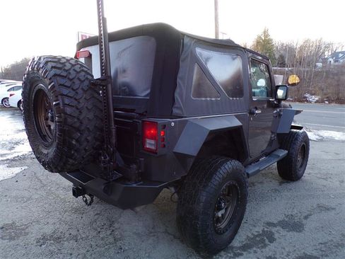 Used 2014 Jeep Wrangler Sport w/ Quick Order Package 24S AWD/4WD image 8