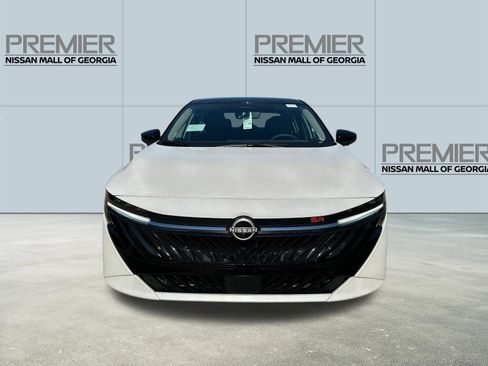 New 2026 Nissan Sentra SR w/ SR Premium Package FWD image 2