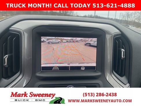 New 2025 GMC Sierra 2500 Pro image 4