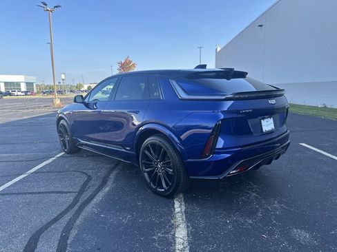 New 2026 Cadillac Lyriq V w/ LPO, Floor Liner Package image 7