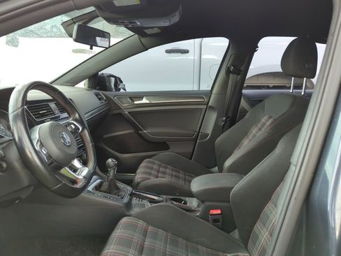 Used 2019 Volkswagen GTI SE FWD image 7