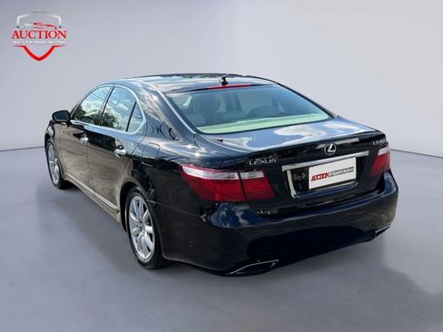 Used 2007 Lexus LS 460 image 3