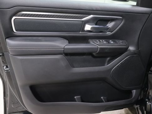 New 2026 RAM 1500 4x4 Crew Cab image 9