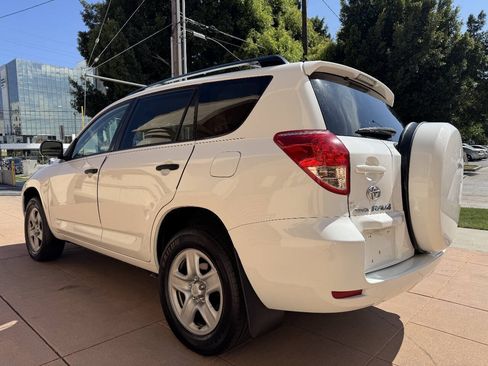 Used 2007 Toyota RAV4 4WD image 6