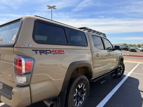 Used 2020 Toyota Tacoma TRD Off-Road w/ Technology Package AWD/4WD image 6