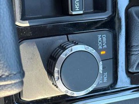 Certified 2024 Toyota Sequoia Limited image 21