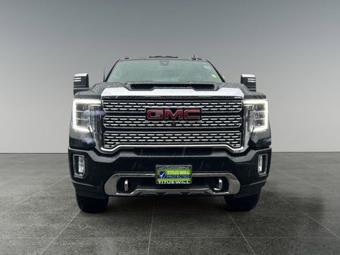 Used 2023 GMC Sierra 3500 Denali image 2