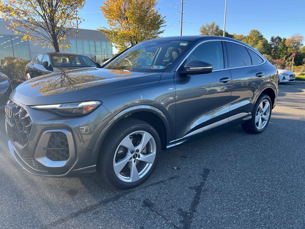Used 2025 Audi Q5 Premium Plus AWD/4WD image 4
