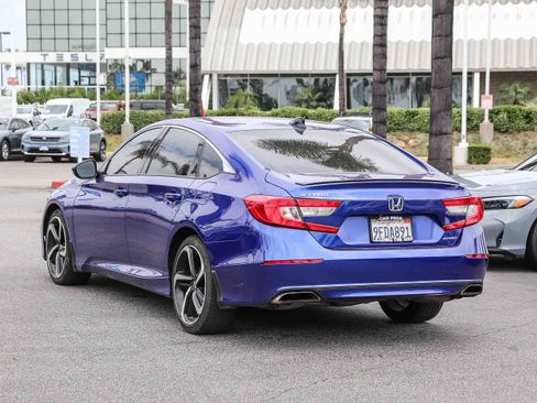 Used 2022 Honda Accord Sport image 12