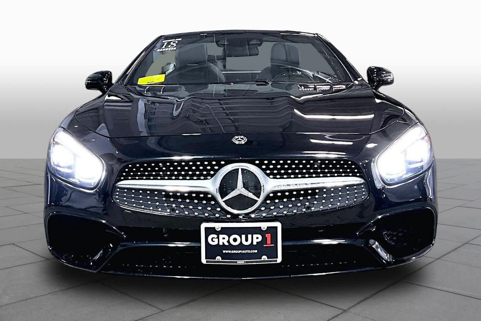 Used 2018 Mercedes-Benz SL 550 image 3