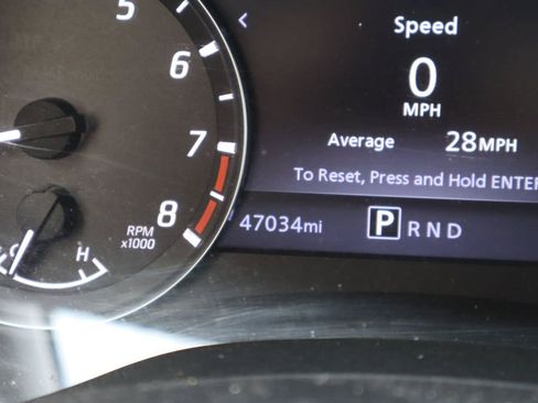 Used 2022 Nissan Frontier SV w/ SV Premium Package RWD image 11