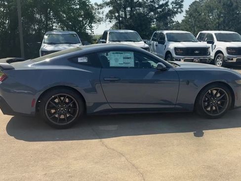 New 2025 Ford Mustang Dark Horse image 6