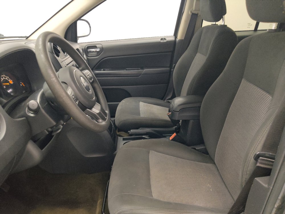 Used 2016 Jeep Compass Sport w/ Power Value Group FWD image 17
