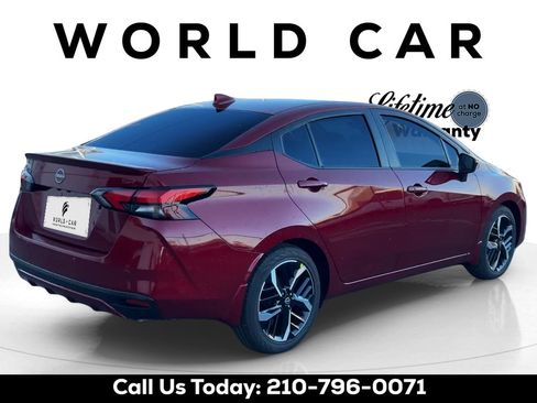 Used 2025 Nissan Versa SR w/ Trunk Package FWD image 4