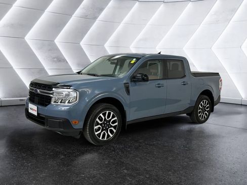 Used 2024 Ford Maverick Lariat w/ 4K Tow Package image 3