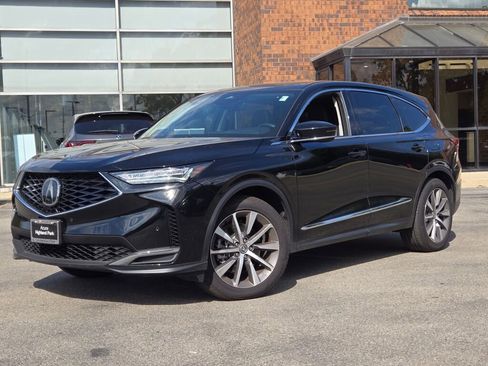 Used 2025 Acura MDX w/ Technology Package image 2