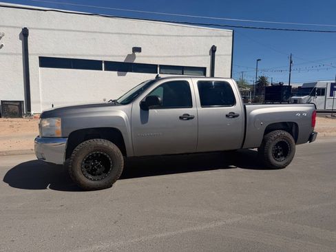 Used 2012 Chevrolet Silverado 1500 LT w/ All-Star Edition AWD/4WD image 5