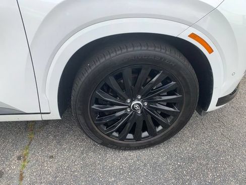 Used 2024 Hyundai Palisade Calligraphy AWD/4WD image 40