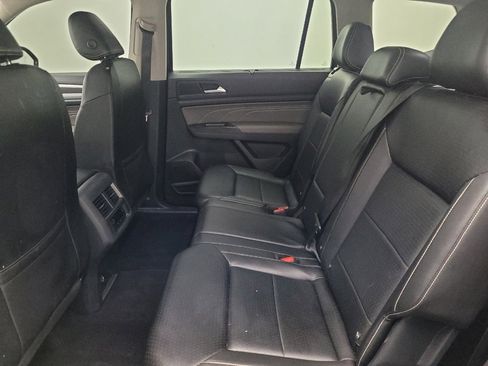 Used 2023 Volkswagen Atlas SE image 18
