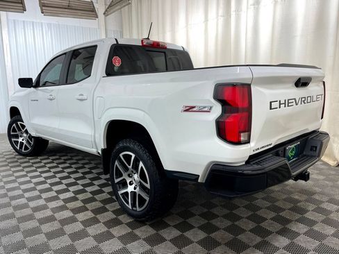 Certified 2023 Chevrolet Colorado Z71 w/ Z71 Convenience Package 2 AWD/4WD image 17