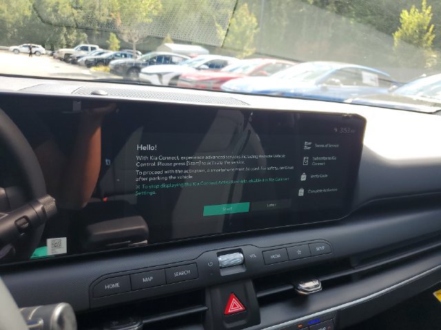 New 2026 Kia K4 FWD image 31