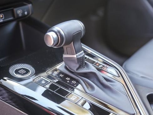 Certified 2023 Kia Niro EX Touring FWD image 23