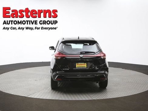 Used 2024 Nissan Kicks SR image 37