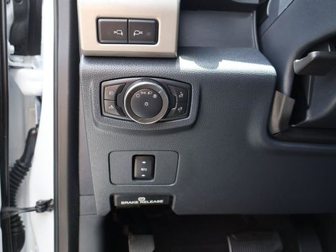 Used 2022 Ford F250 Lariat AWD/4WD image 15