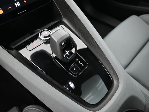 Used 2023 Polestar Polestar 2 w/ Pilot Pack image 13