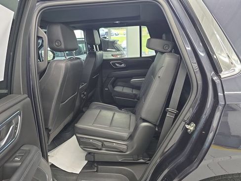 Used 2022 Chevrolet Tahoe LT w/ LT Signature Package AWD/4WD image 10