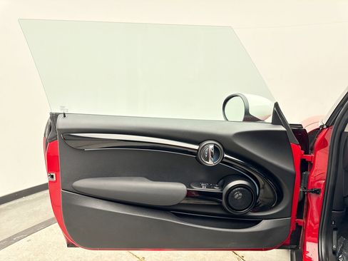 Used 2023 MINI Cooper SE image 9