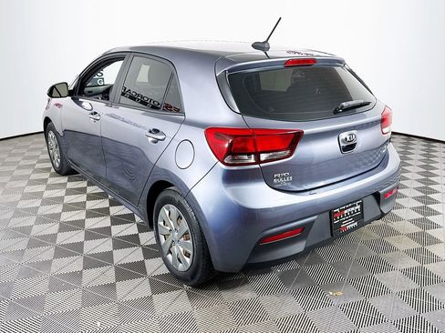 Used 2020 Kia Rio S w/ Technology Package image 5